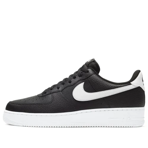 Nike Air Force 1 '07