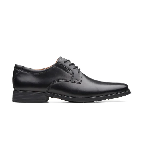 Clarks Tilden Plain Black Leather